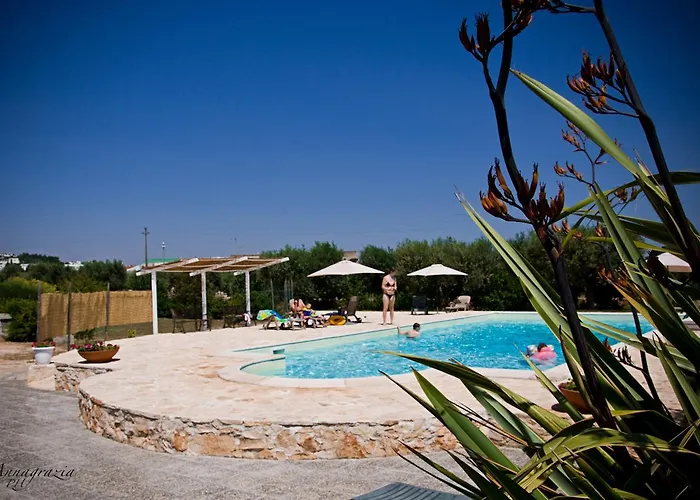 Bed and Breakfast Fascino Antico Trulli