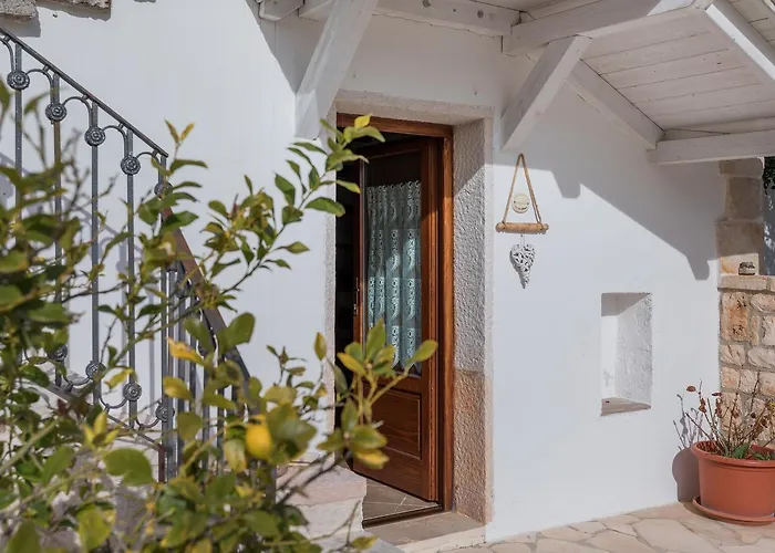 Fascino Antico Trulli Oda ve Kahvaltı Martina Franca